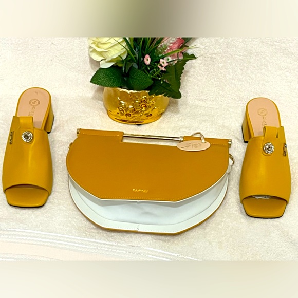 NWT Matmazel design beautiful orange hand bag . - Picture 13 of 13